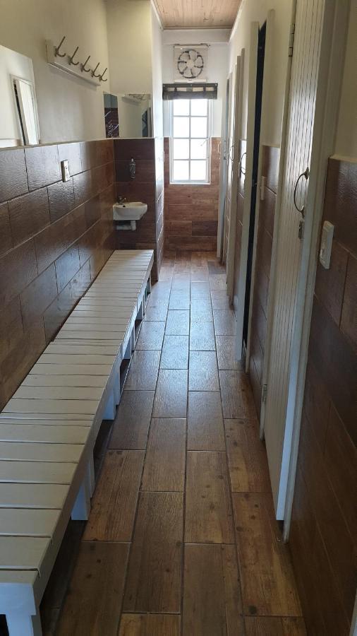 Urban Glamping Tranquil International Backpacking Village St Lucia Bagian luar foto