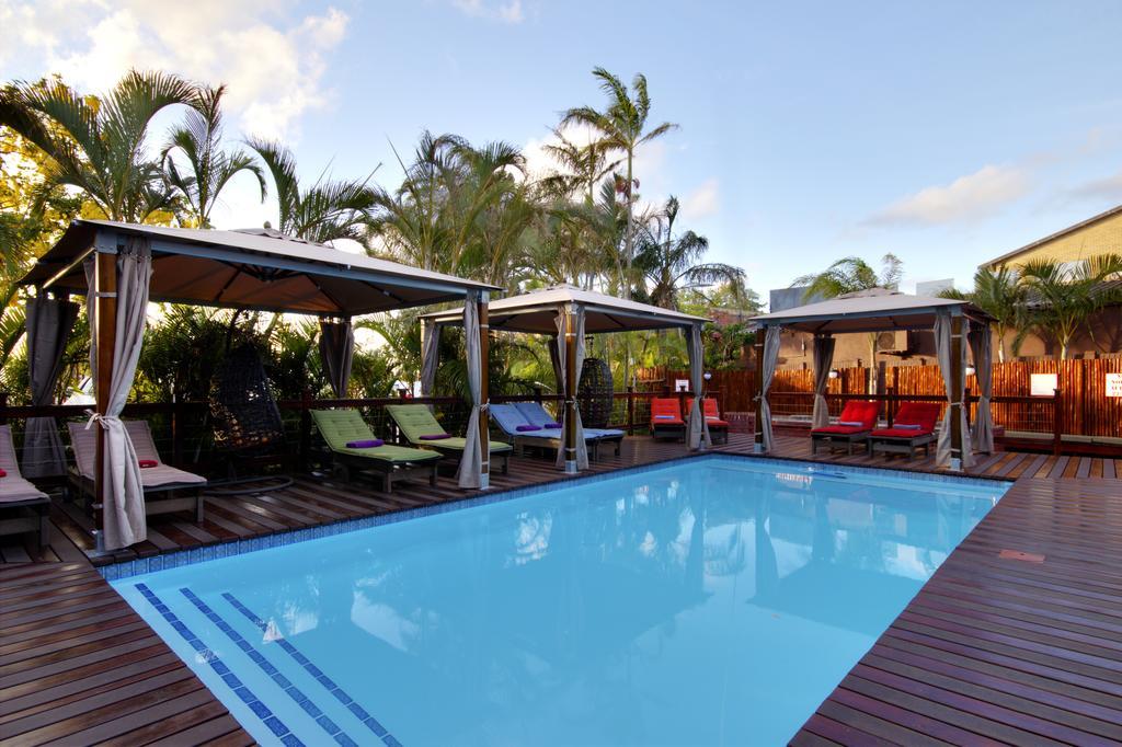 Urban Glamping Tranquil International Backpacking Village St Lucia Bagian luar foto