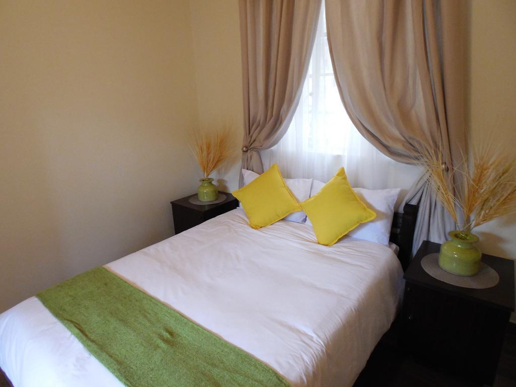 Urban Glamping Tranquil International Backpacking Village St Lucia Ruang foto