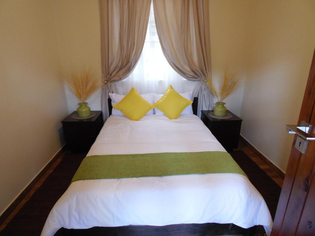 Urban Glamping Tranquil International Backpacking Village St Lucia Ruang foto